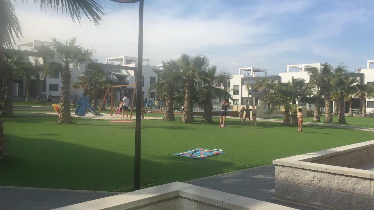 Apartment Oasisbeach La Zenia 奥里韦拉 外观 照片