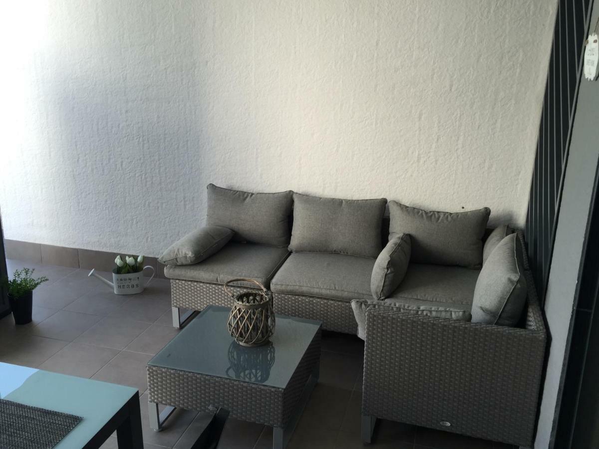 Apartment Oasisbeach La Zenia 奥里韦拉 外观 照片